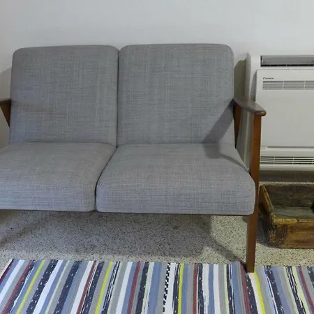 Casas Da - Monsanto - Oliveira E Videira * Relva