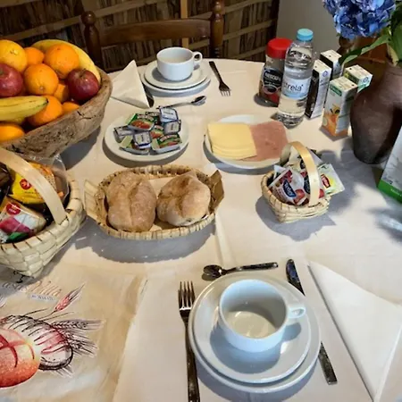 Casas Da - Monsanto - Oliveira E Videira Relva (Castelo Branco)