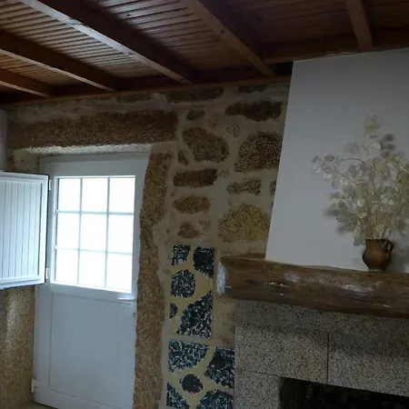 Casas Da - Monsanto - Oliveira E Videira Relva (Castelo Branco)